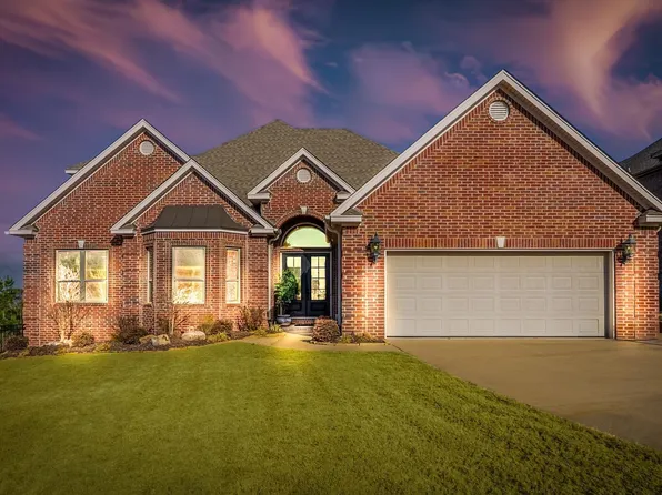 16 Crestview Ct, Maumelle, AR 72113