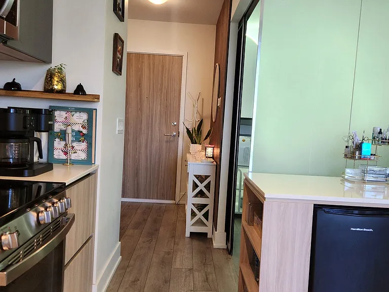 3100 Keele St W #910 — Photo 12