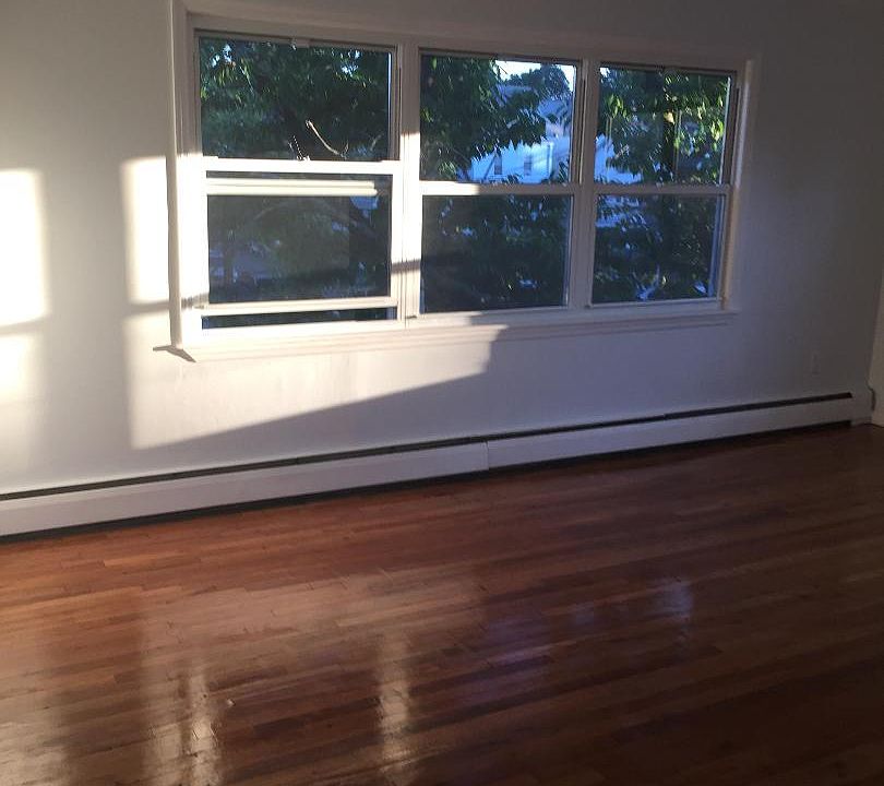1st image of 919 125th St Fl 2