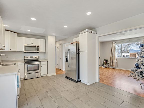 4th image of 5052 S Jedediah Dr