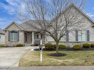 9 Hidden Creek Ct, Williamsville, NY 14221