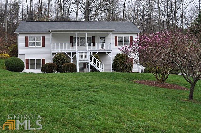 1st image of 179 Pinewood Pl