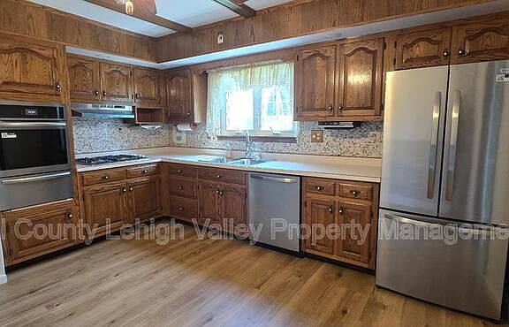 2nd image of 7102 Linden Rd