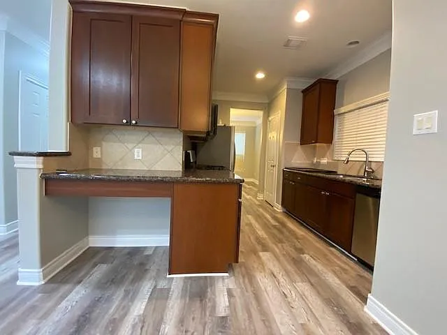 3415 Clearview Cir — Photo 8