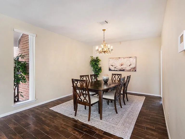 11423 Wickersham Ln — Photo 13