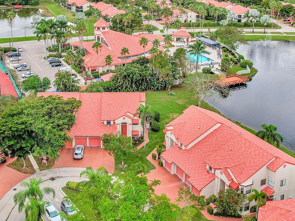 1st image of 7697 Lexington Club Boulevard Boulevard #D