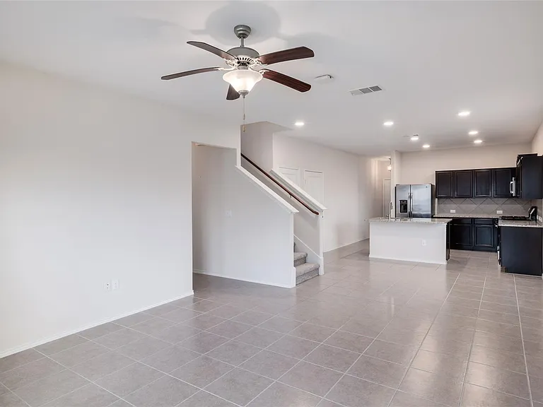 5700 Eden Dr — Photo 7