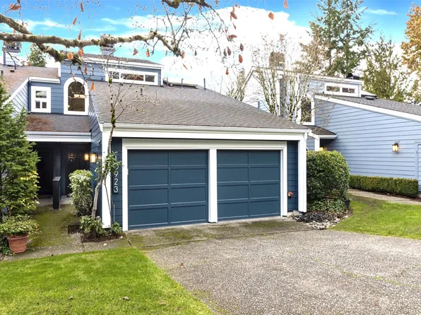 10923 NE 41st Drive #6, Kirkland, WA 98033