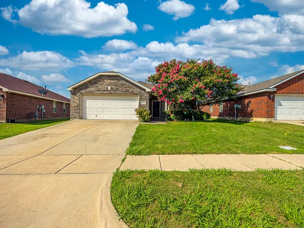 8132 Tierra Del Sol Rd, Arlington, TX 76002