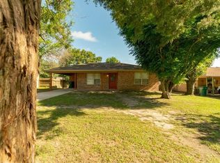 213 County Line Rd, Willis, TX 77378