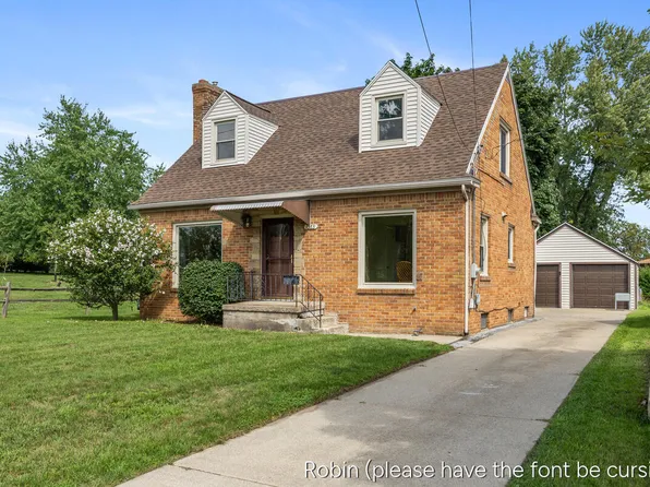 1363 Myrtle St NW, Grand Rapids, MI 49504