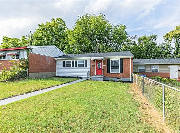 5th image of 1252 Moore St #1252