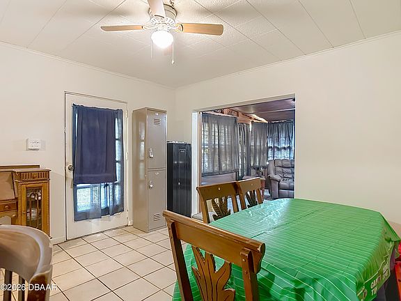 3rd image of 210 Herb Ct