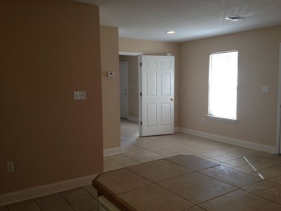 3rd image of 3422 W 7th St APT 23