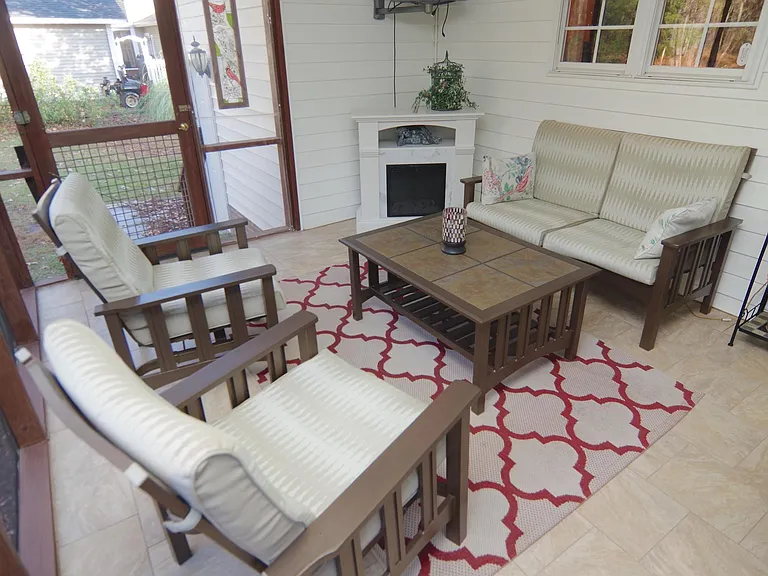 1331 Camping Rd — Photo 15