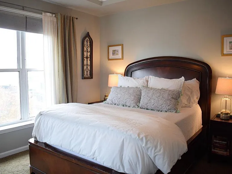 3334 Peachtree Rd NE #404 — Photo 4