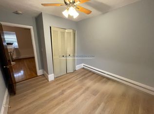 26 Park St APT 3, Newton, MA 02458