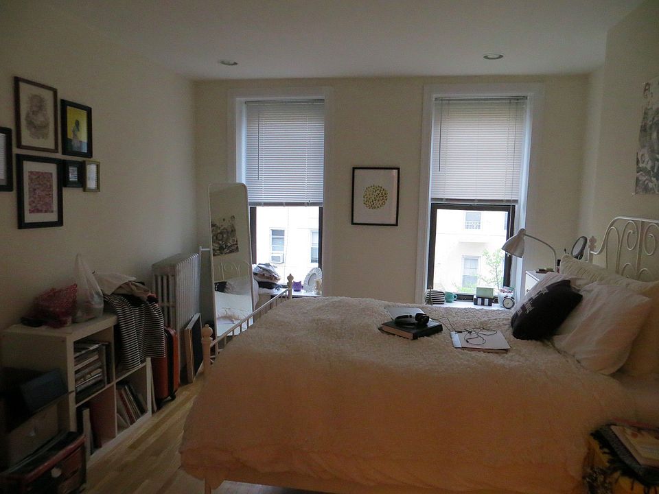 1st image of 524 E 84th St APT 3E