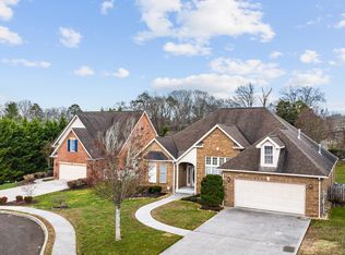 5605 Cypress Tree Ln, Knoxville, TN 37918