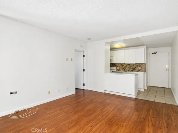 225 W 6th St APT 306, Long Beach, CA 90802