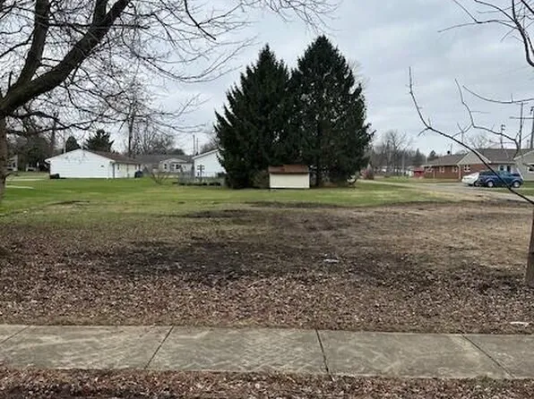 106 Cherry St, North Lewisburg, OH 43060