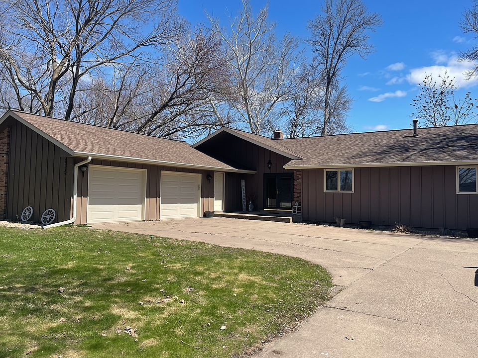 50539 Shorewood Cir E, Rush City, MN 55069 MLS 6364300 Zillow