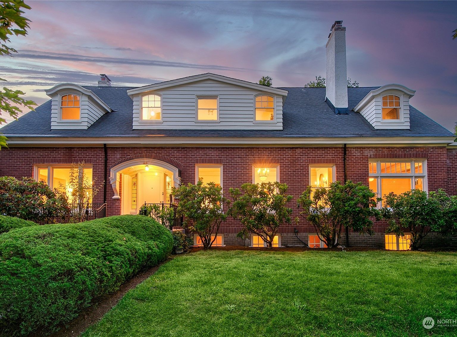 1618 E Aloha Street, Seattle, WA 98112 | Zillow