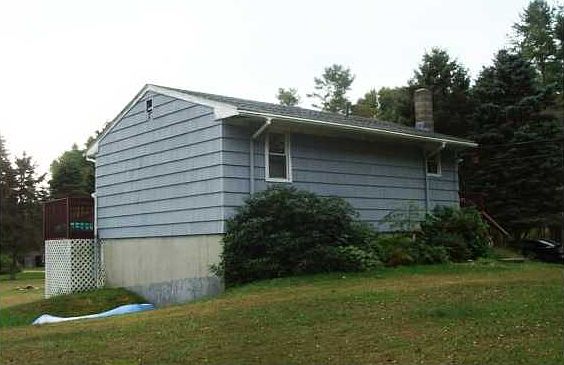 2nd image of 1790 Mooresfield Rd