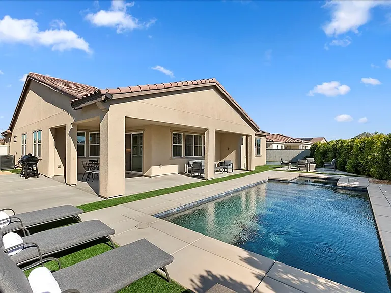 80435 Palatine Ct — Photo 33