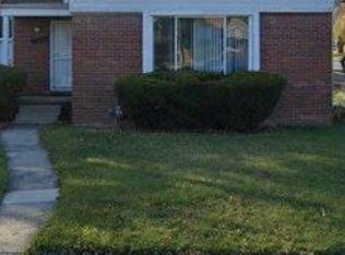 9657 Grandville Ave, Detroit, MI 48228
