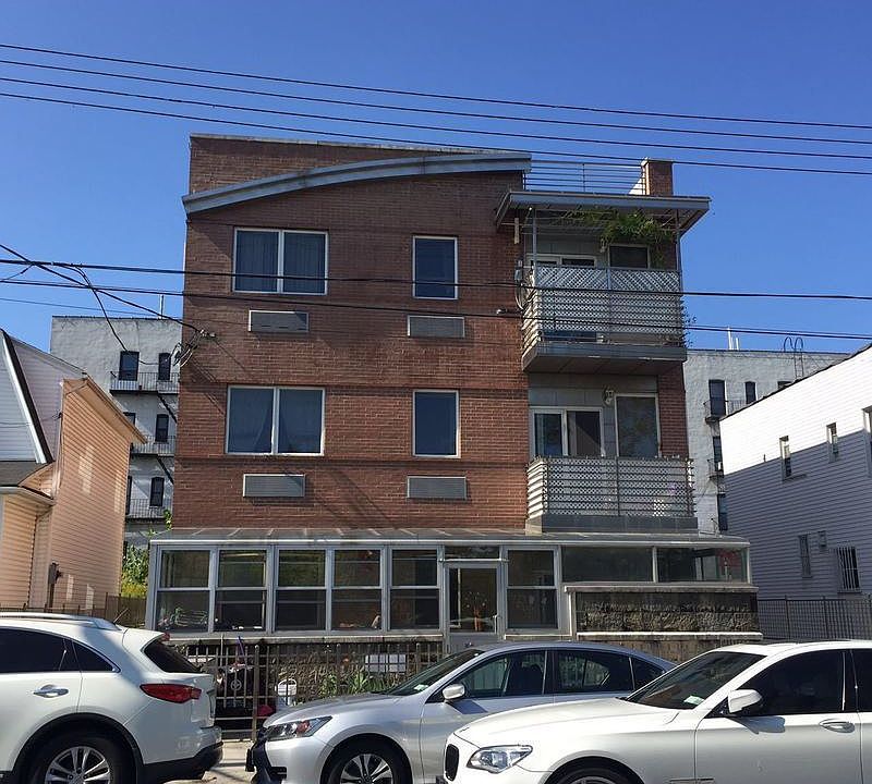 1st image of 1146 62nd St #1