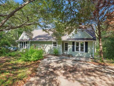 2757 Avenida De Soto, Navarre, FL, 32566