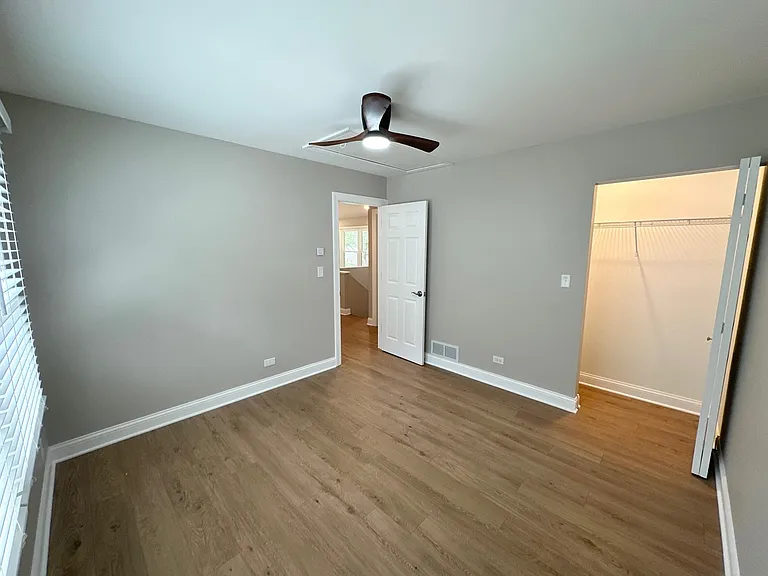 3816 Illinois St — Photo 18