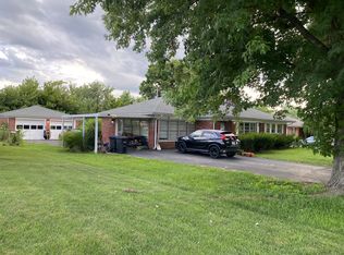 709 Timothy Dr, Frankfort, KY 40601