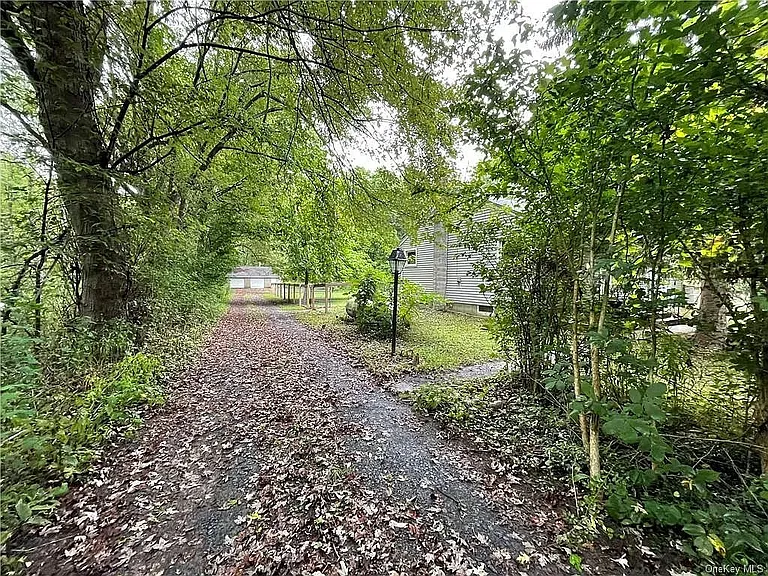 204 Stony Ford Rd — Photo 17
