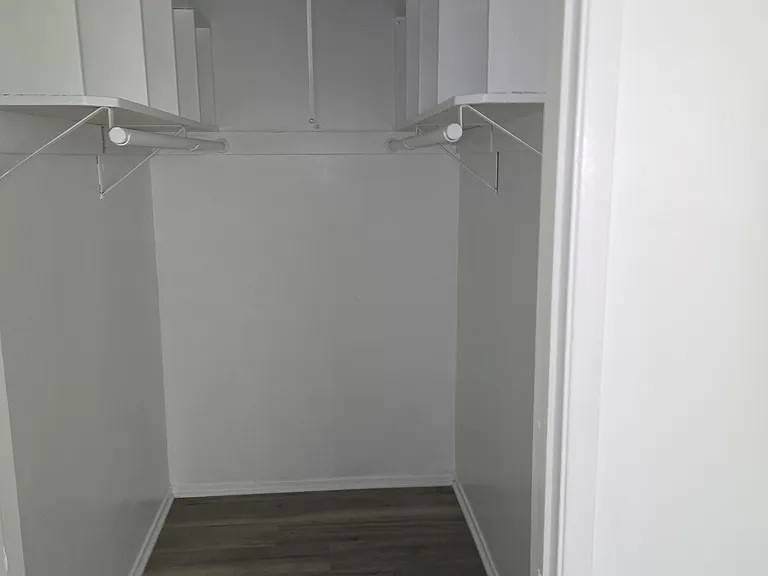 7000 S La Cienega Blvd #28 — Photo 21
