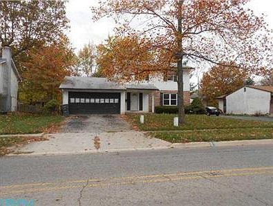 2nd image of 5467 Tamarack Blvd