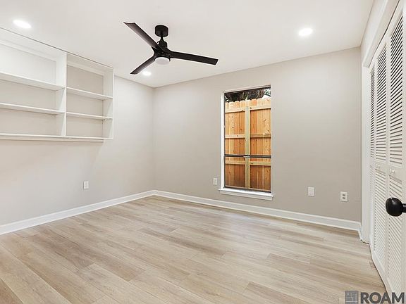 3rd image of 1219 Carter Ave