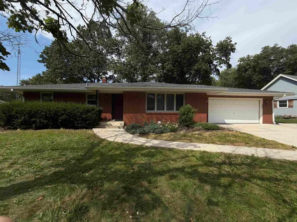 4576 Pepper Dr, Rockford, IL 61114