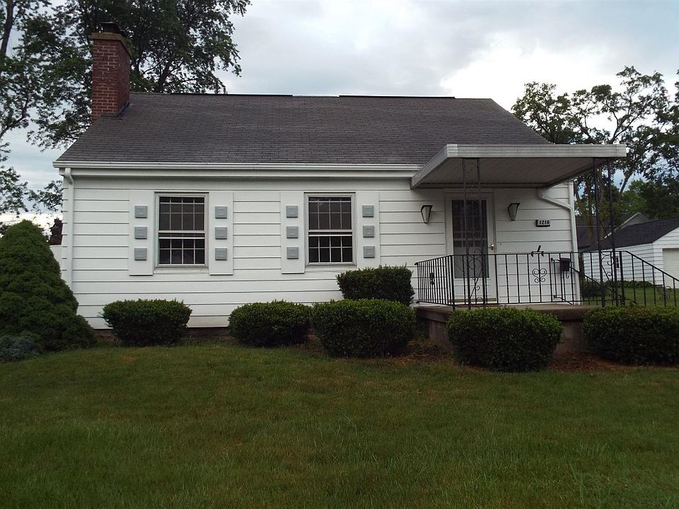 1st image of 1216 Campbell St