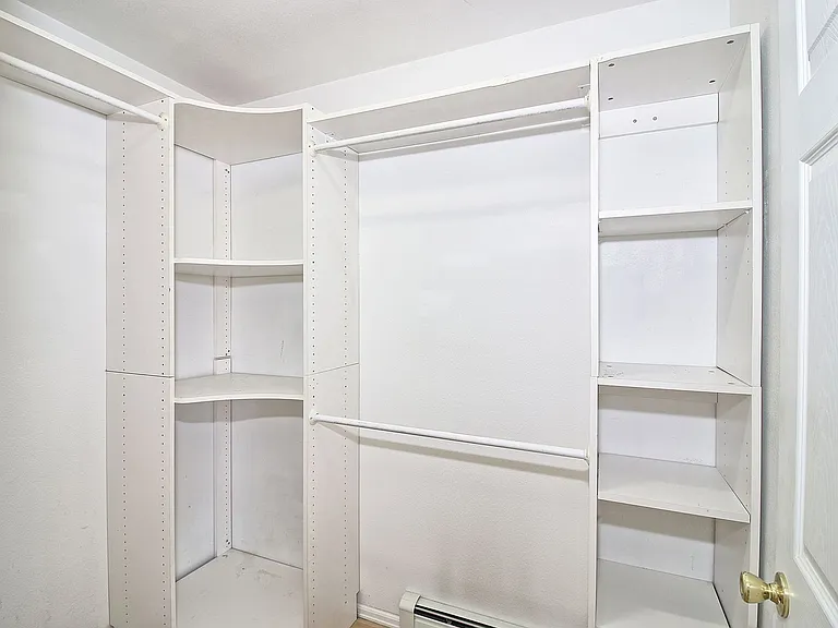 850 Henry Cir — Photo 28