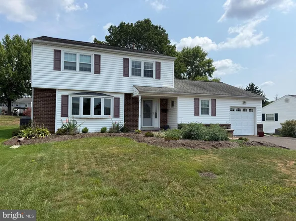 1571 Windmill Rd, Warminster, PA 18974