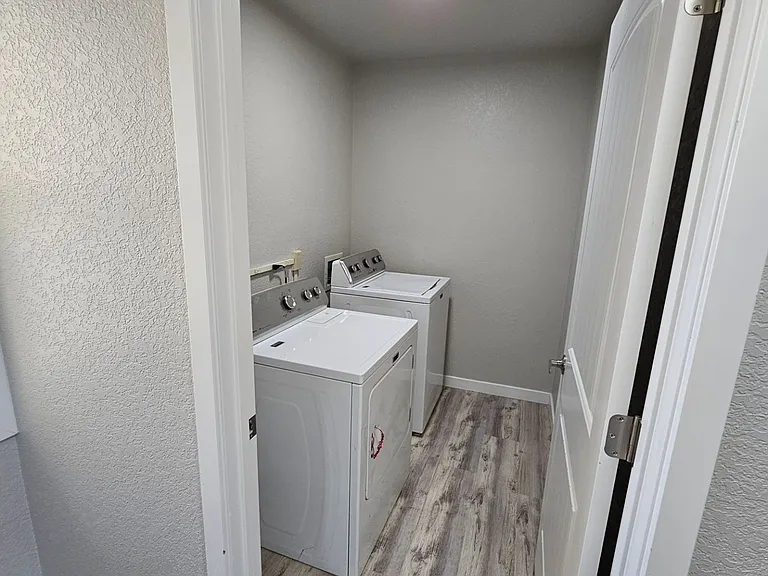 6937 Gayle Lyn Ln — Photo 13