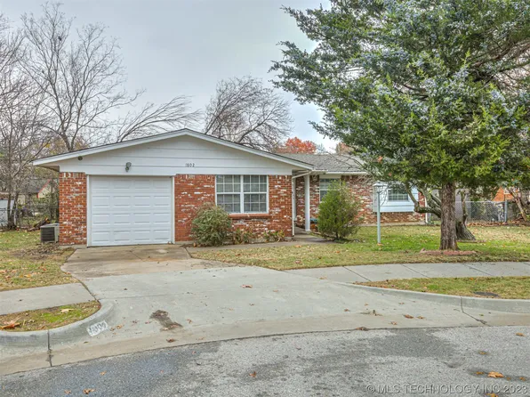1802 S 126th East Ave, Tulsa, OK 74128