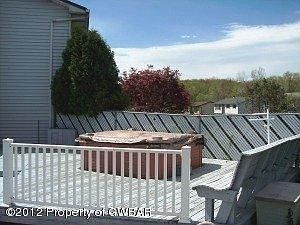 DECK WITH HOT TUB
