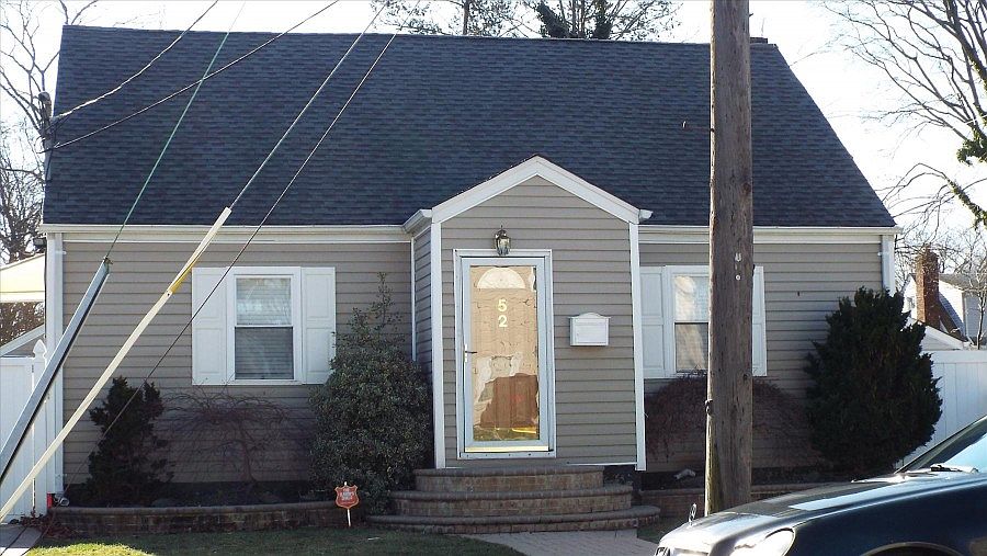 1st image of 52 Linden Pl