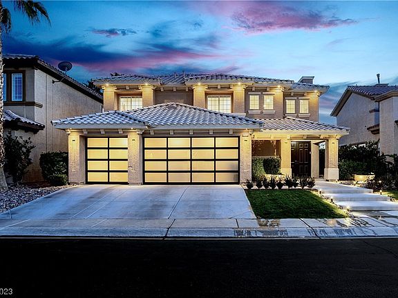 2nd image of 8899 La Manga Ave