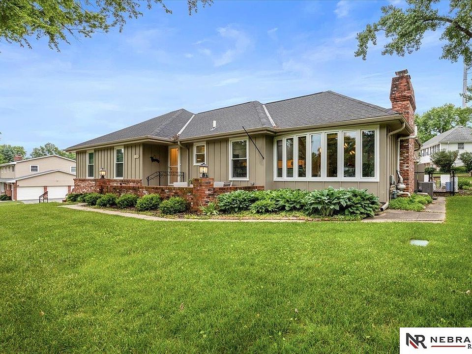 1st image of 12333 Shamrock Rd