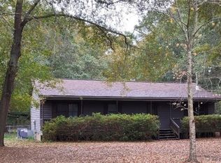 5725 Muscat Rd, Hope Mills, NC 28348