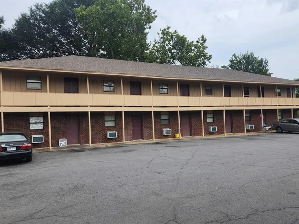 3720 Miramar Dr, Pine Bluff, AR 71603